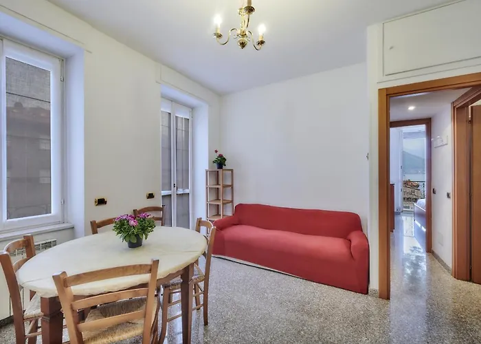 In Centro Apartament Lierna