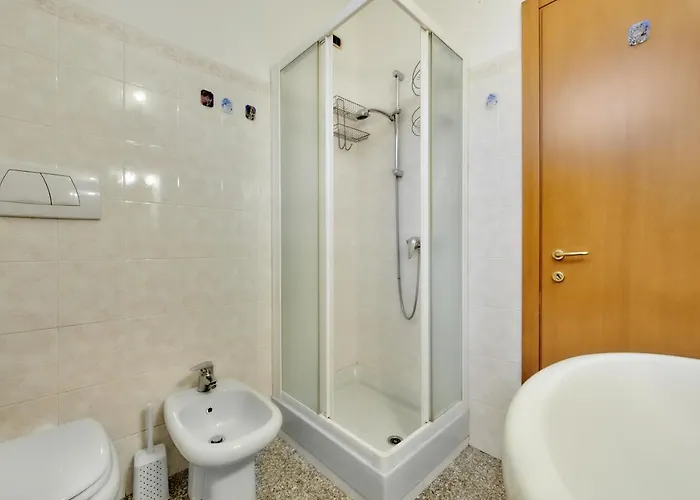 In Centro Apartament Lierna