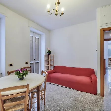 In Centro Apartament Lierna
